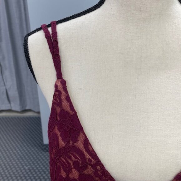 Burgundy & Lace Evening Dress with Low Back - Picture 4 of 11